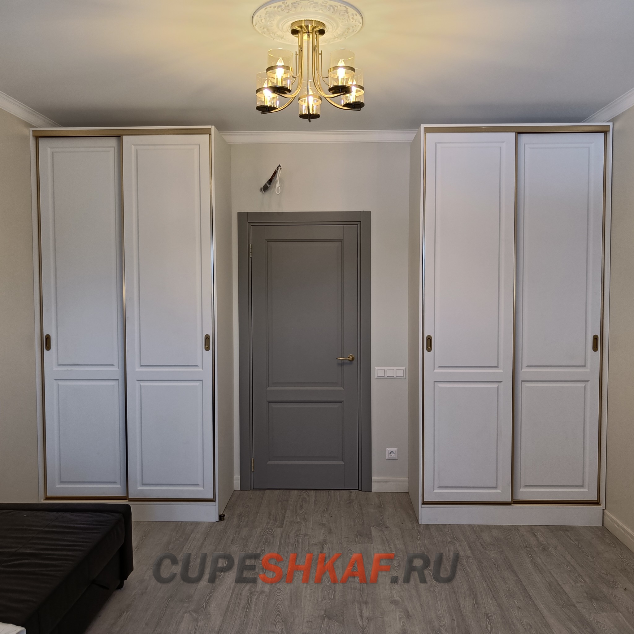 Шкафы-купе с дверьми МДФ в детскую